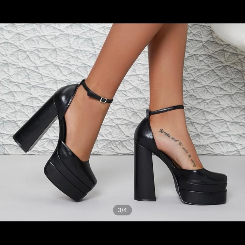 Black platforms - Picture 8 of 9